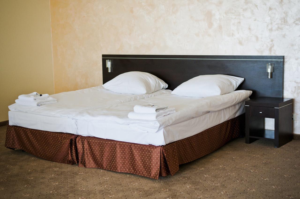 Hotel Olenka Szydlowiec Eksteriør billede