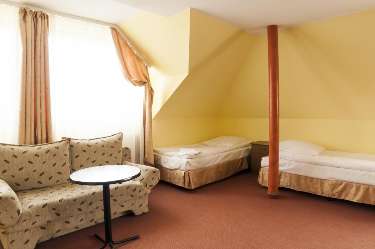 Hotel Olenka Szydlowiec Eksteriør billede