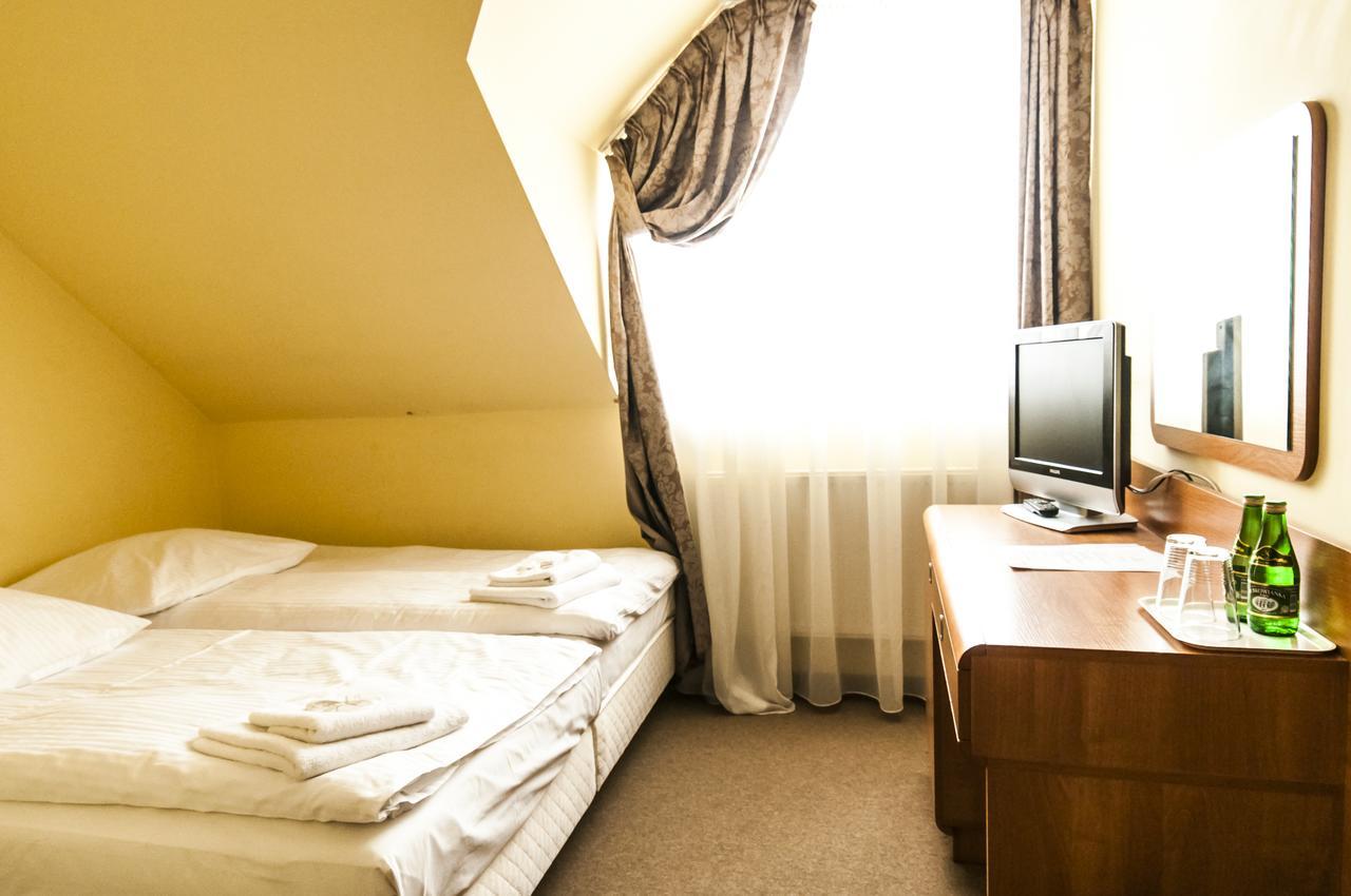 Hotel Olenka Szydlowiec Eksteriør billede